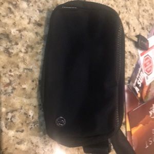 Everywhere belt bag black brand new lululemon!!!!